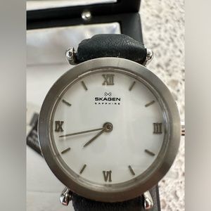 Skagen Sapphire Vintage ladies watch with box